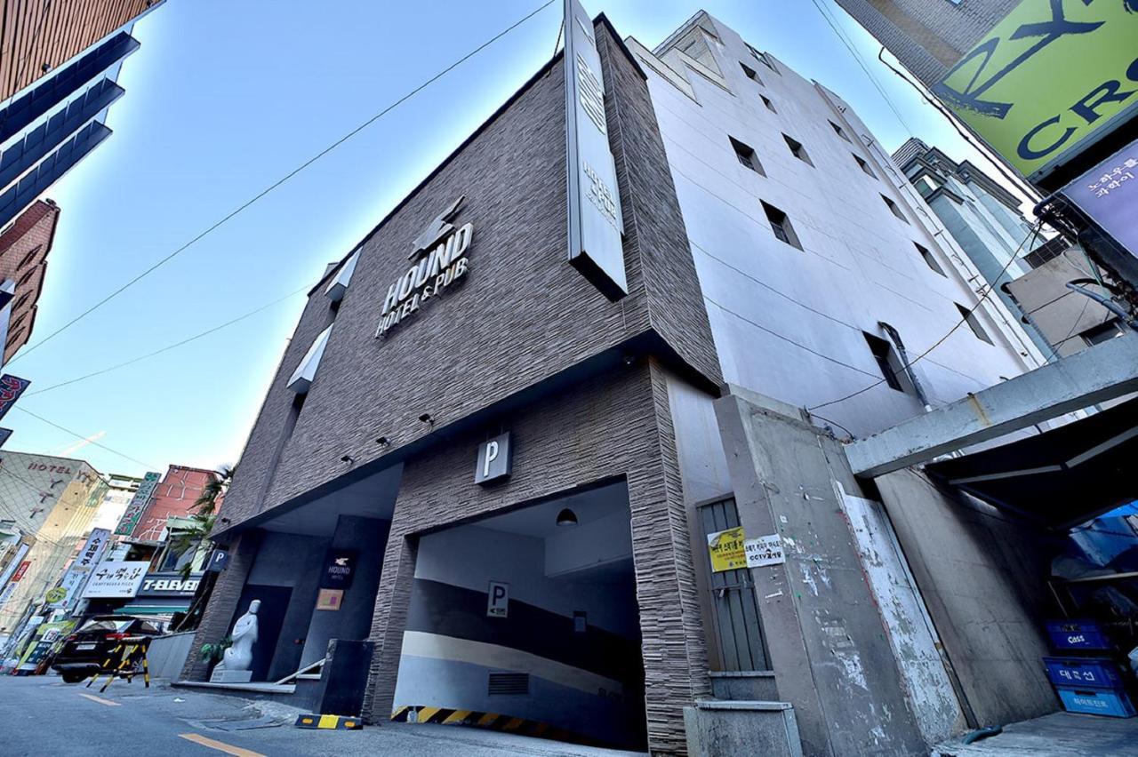 Seomyeon Hound Hotel 1St Street Busan Esterno foto